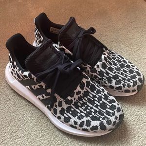 Women’s Adidas Swift Run Shoes